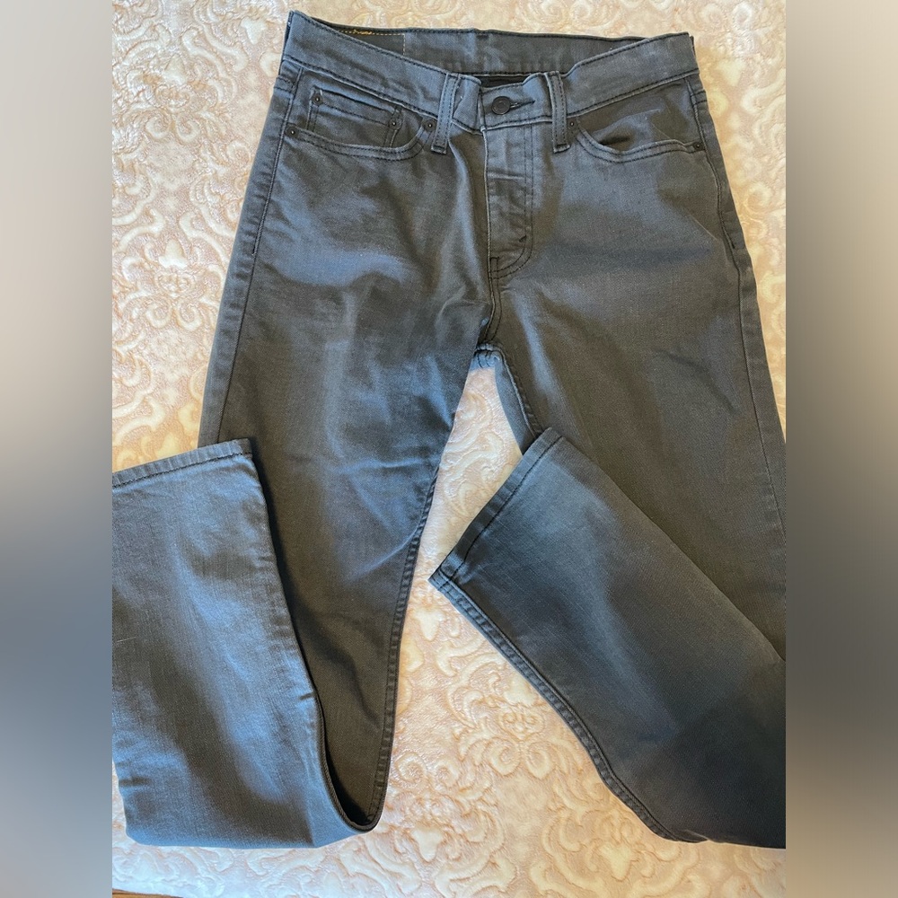 Men’s Levi’s 511 Slim Fit 30x32. Gray NWOT